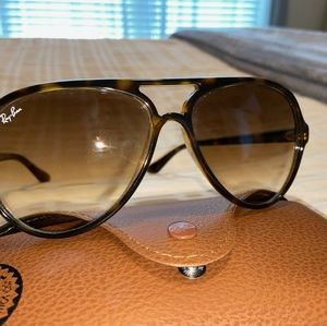 Ray Bans CAT 5000 classic